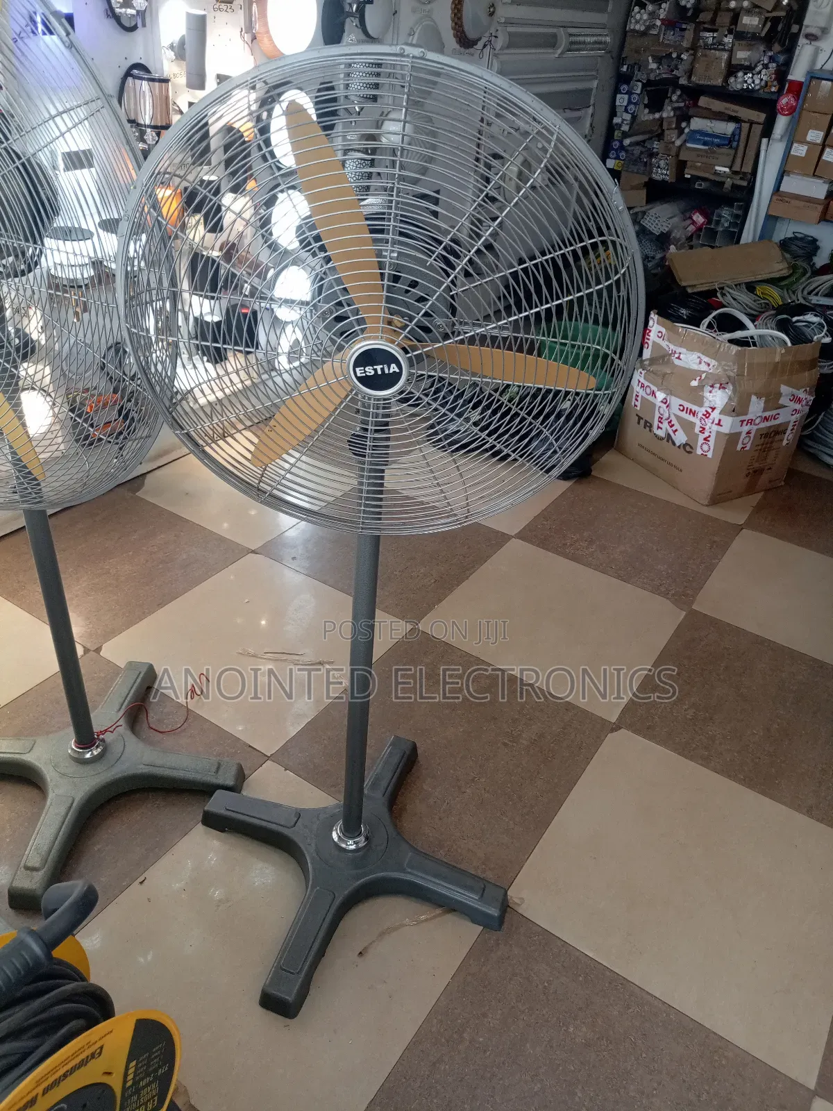 Industrial Standing 20"