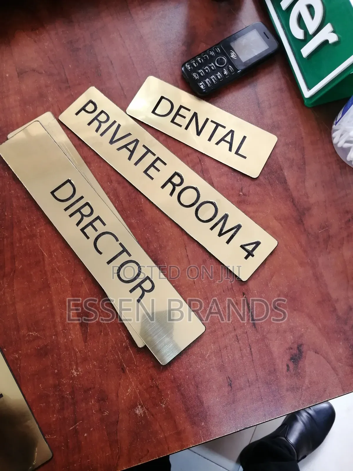 Door Labels (Gold/Silver Materials)