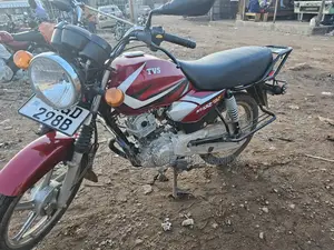 TVS HLX 125 2024 Red