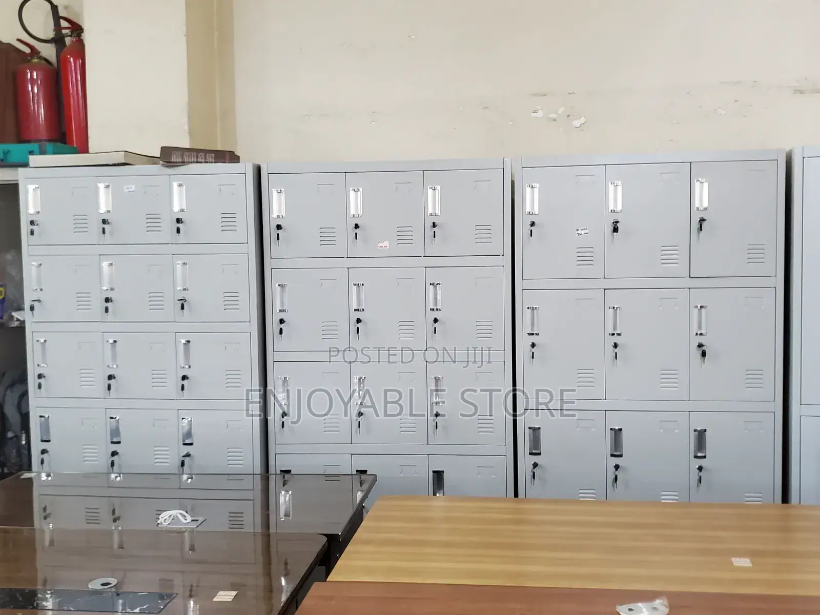 Brand New Locker Brand New Locker 18shelves