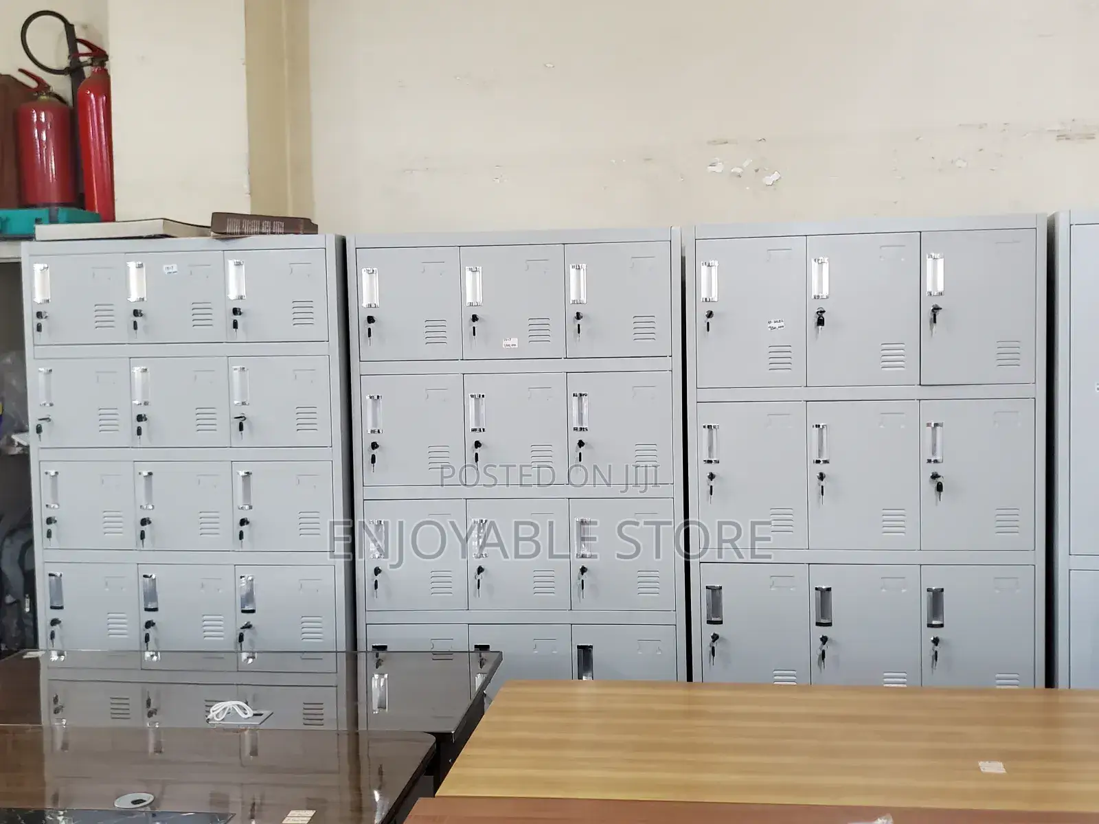 Brand New Locker Brand New Locker 18shelves