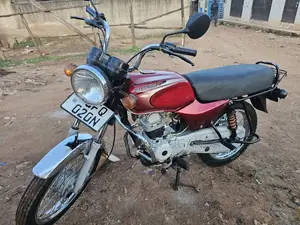 Bajaj Boxer 2023 Red