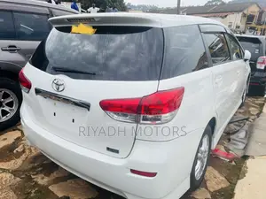 Toyota Wish 2012 White