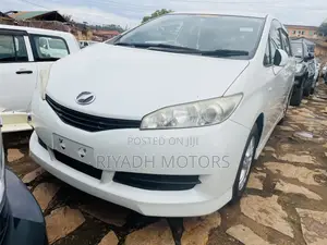 Toyota Wish 2012 White