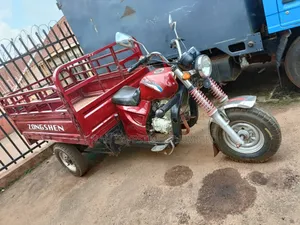Tricycle 2023 Red