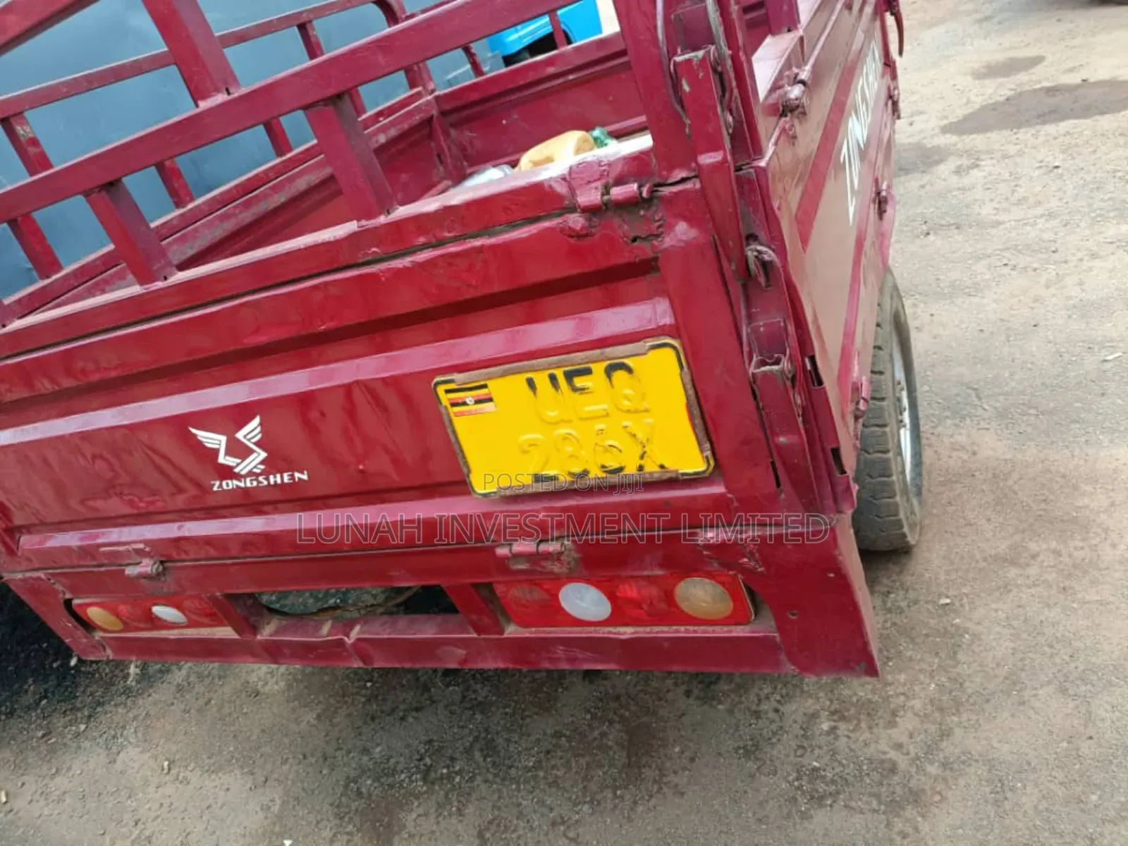 Tricycle 2023 Red