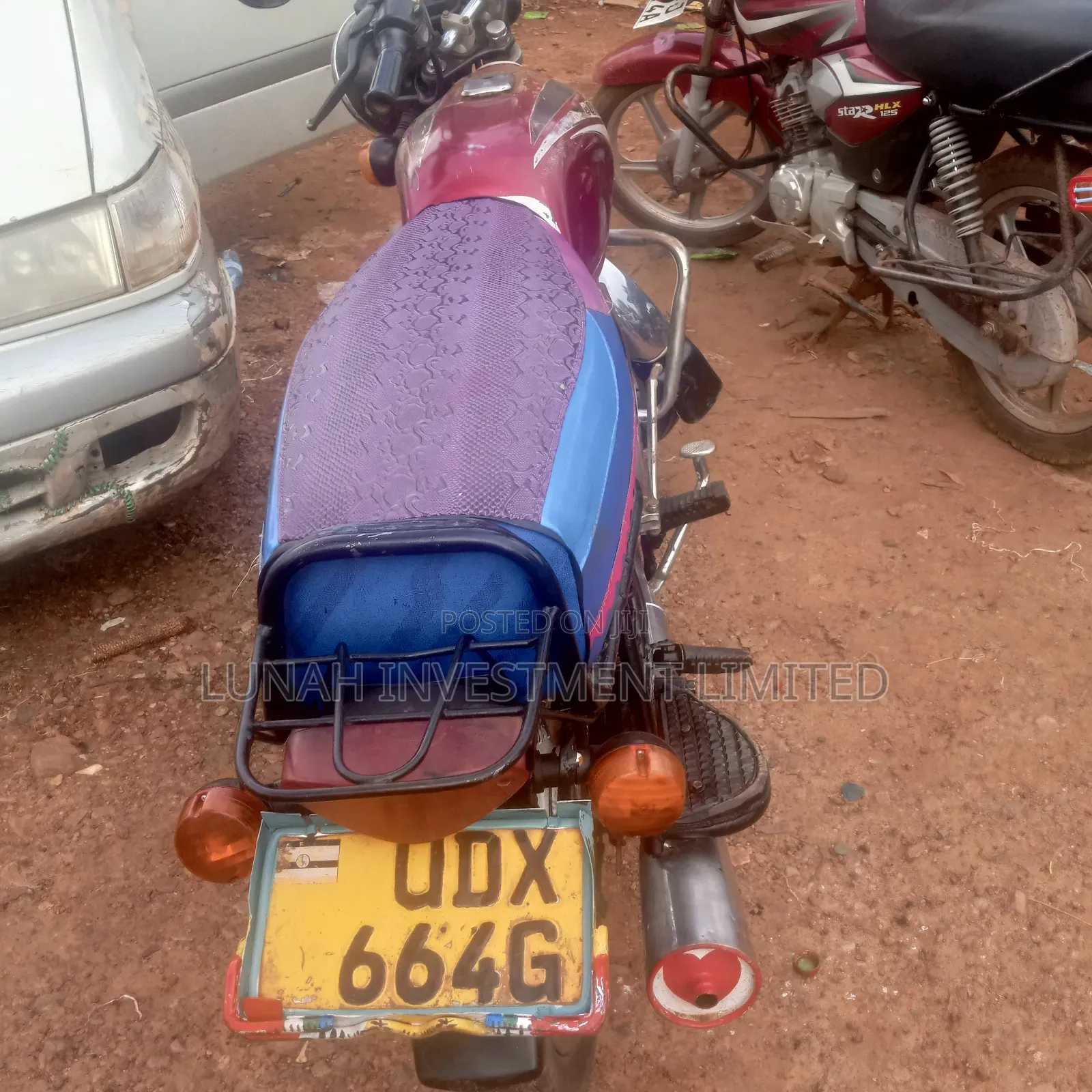 Bajaj Boxer 2021 Red