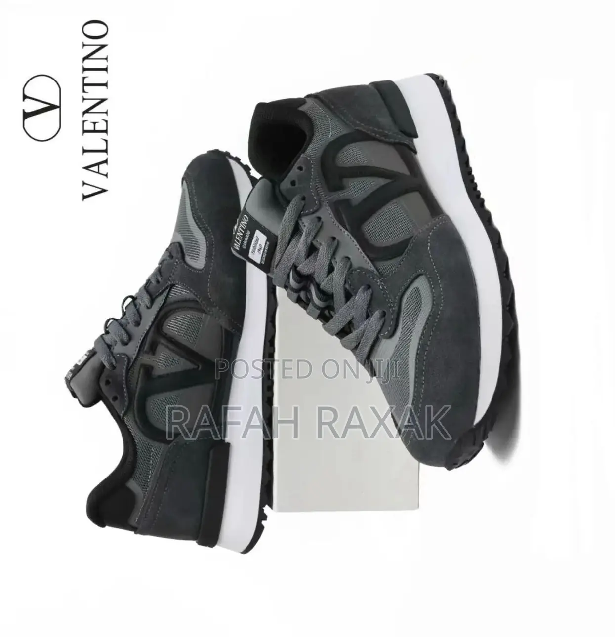 Original Grey Valentino Garavani Caravan Casual Sneakers