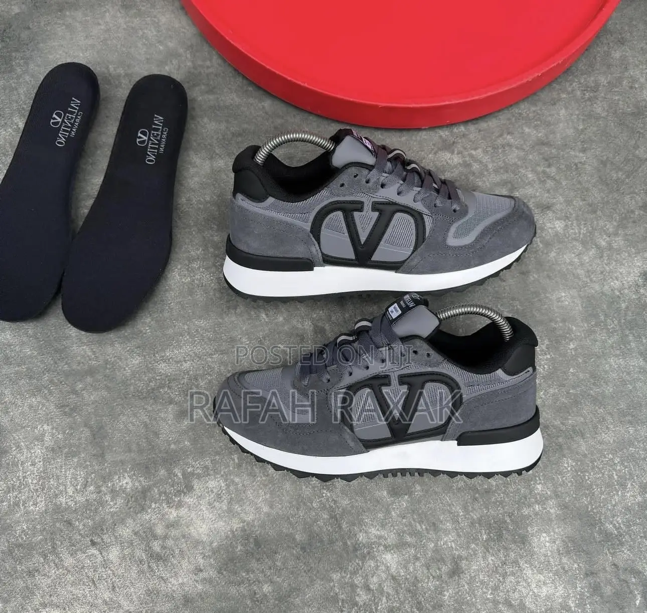 Grey Classy Valentino Garavani Casual Low Sneakers