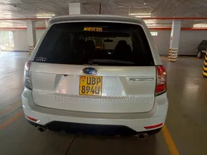 Subaru Forester 2.0 X Comfort 2008 White