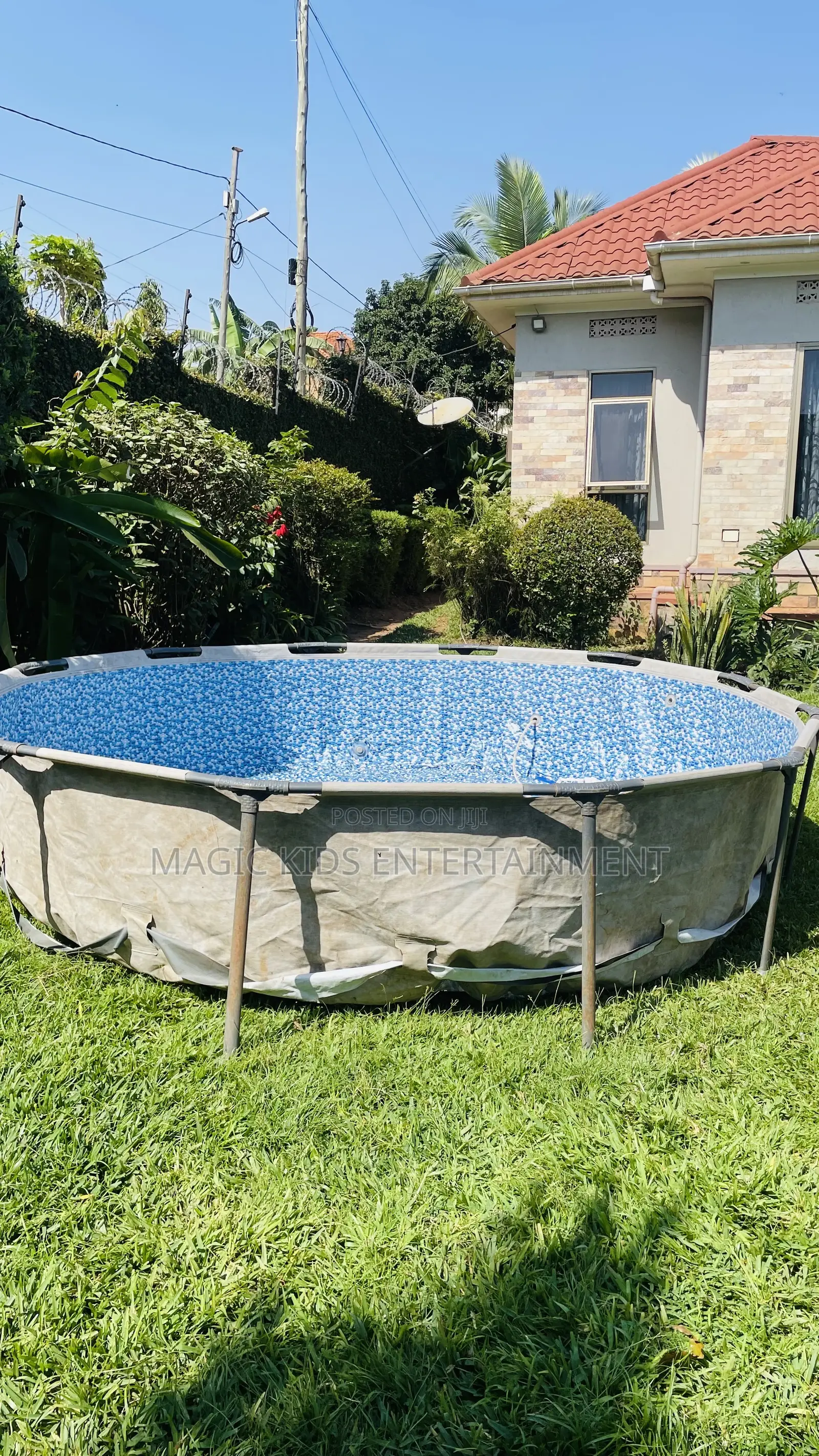 Bouncing Castles Swimming Pool for Hire