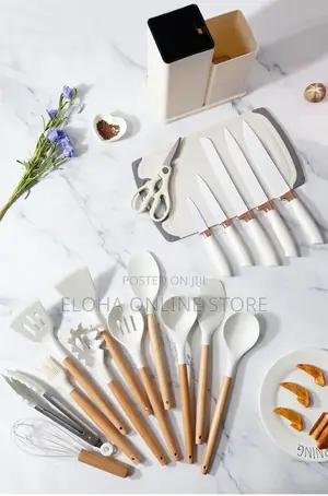 19 Pieces Kitchen Utensils and Knife Set With Cutting Block