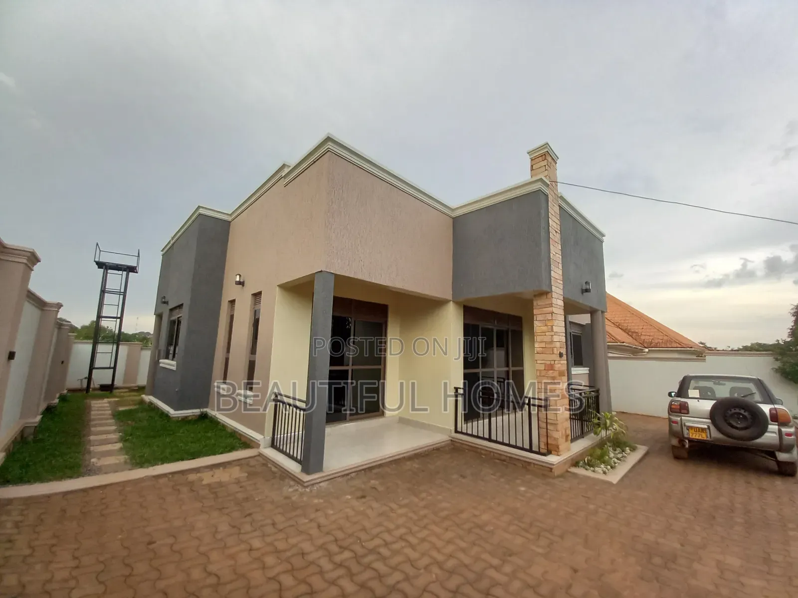 Furnished 4bdrm House in Kira for sale