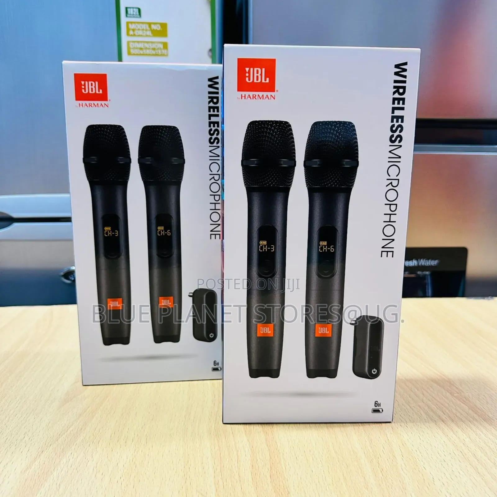 JBL Dual Wireless Microphones With a Receiver \\ Rechargable