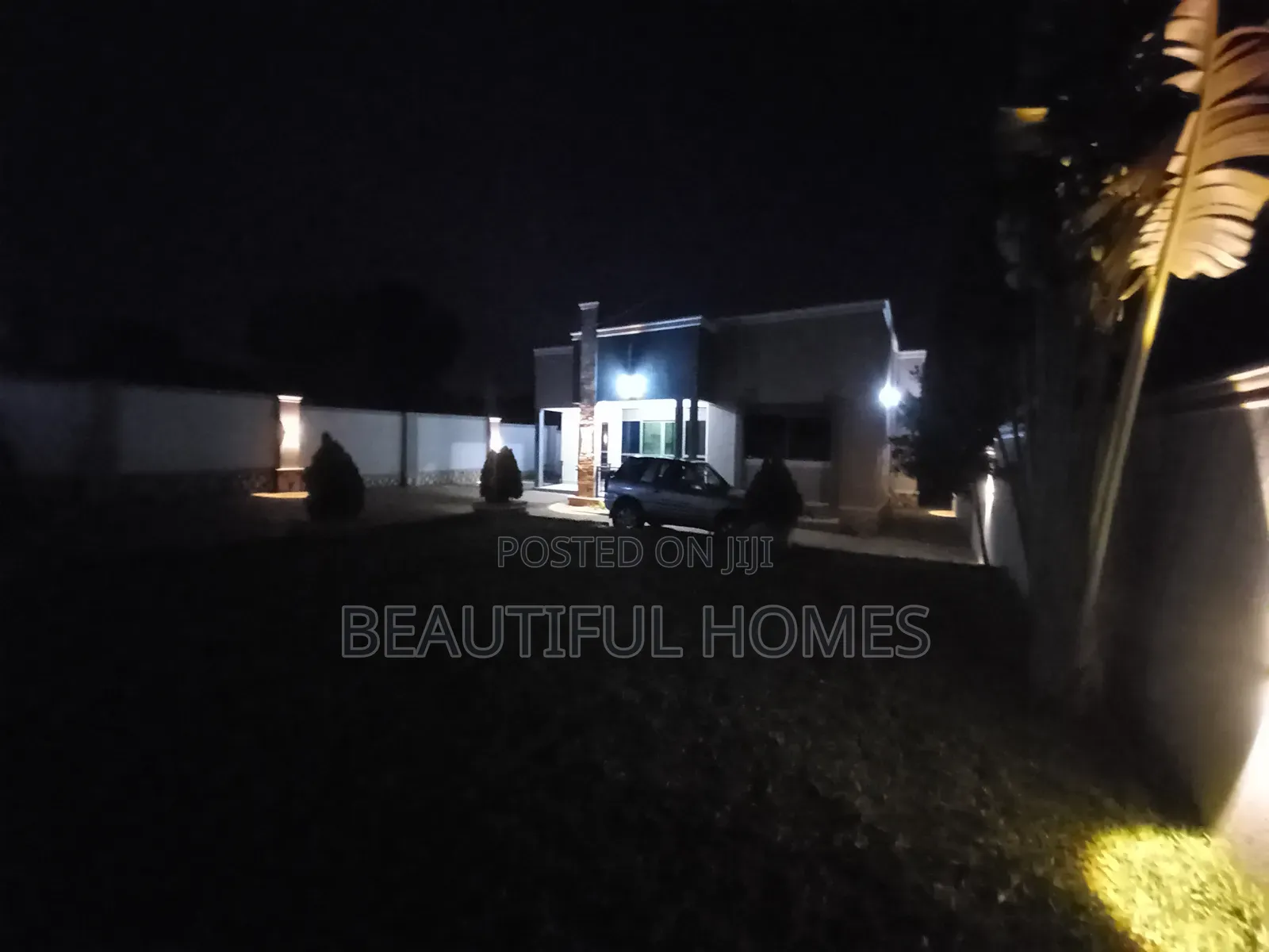 Furnished 4bdrm House in Kira for sale