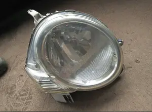 Headlamps Toyota Sienta
