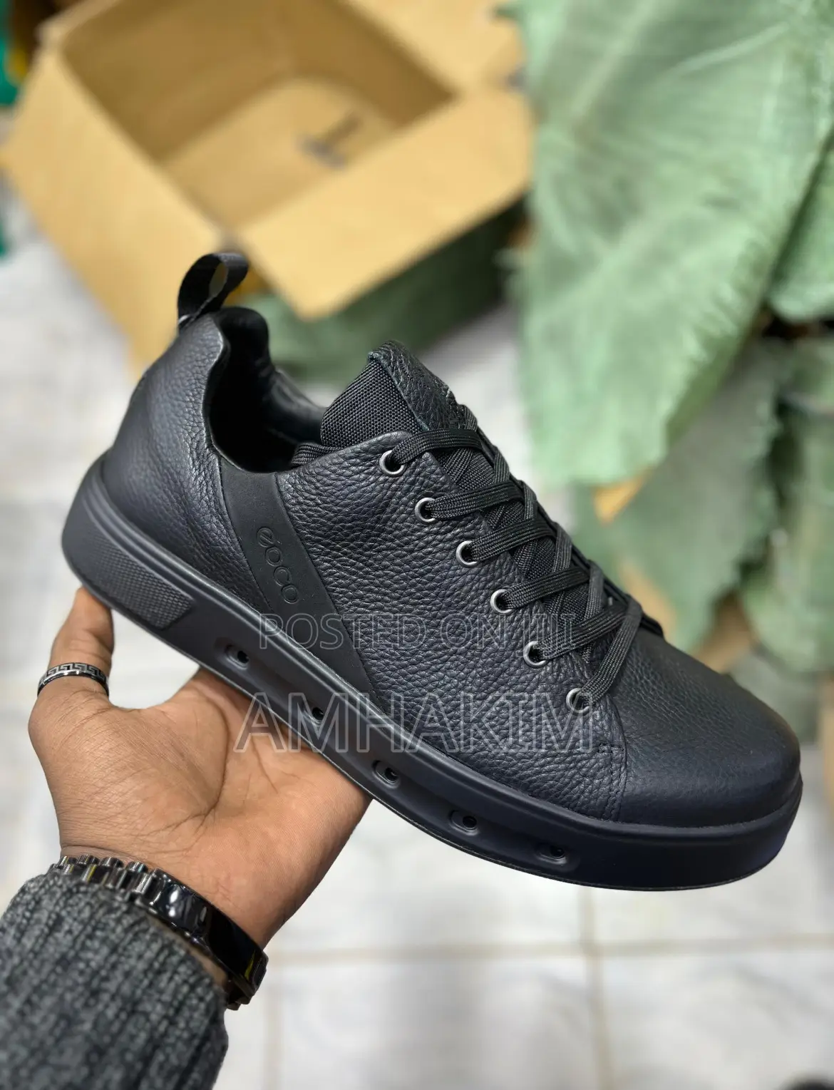 Men Classic Ecco Sneakers in Stock