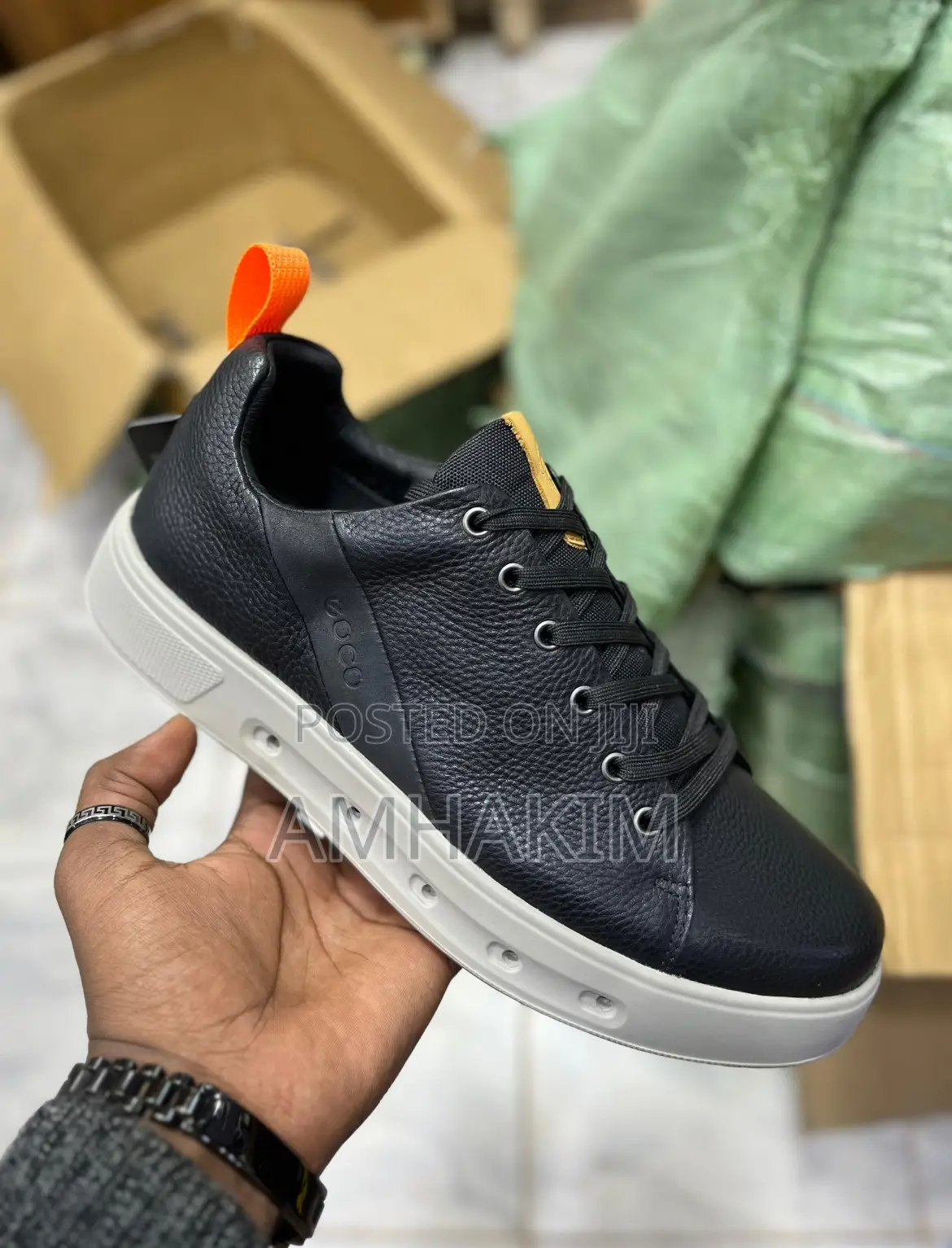 Men Classic Ecco Sneakers in Stock