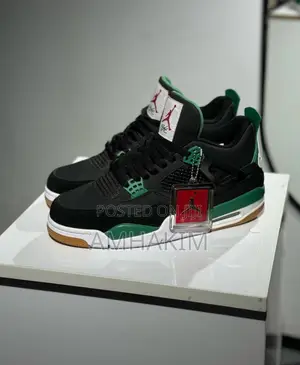 New Nike Air Jordan 4 Sb Retro Buyon in Stock
