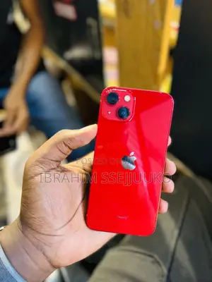 Apple iPhone 13 128 GB Red