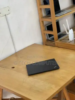 New Laptop Lenovo ThinkPad T14 16GB Intel Core I7 SSD 256GB
