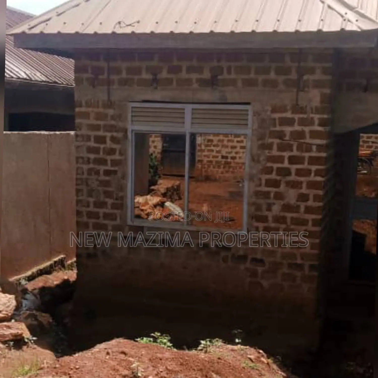 2bdrm House in Budo Town, Division A for sale