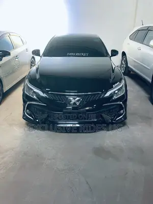 Photo - Toyota Mark X 2013 Gray