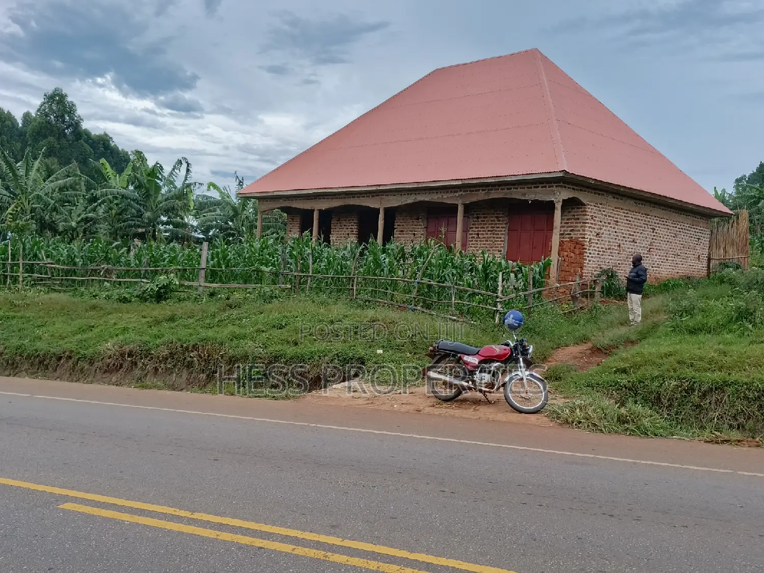 Commercial Property on Sale Located Kyenjojo Town Council