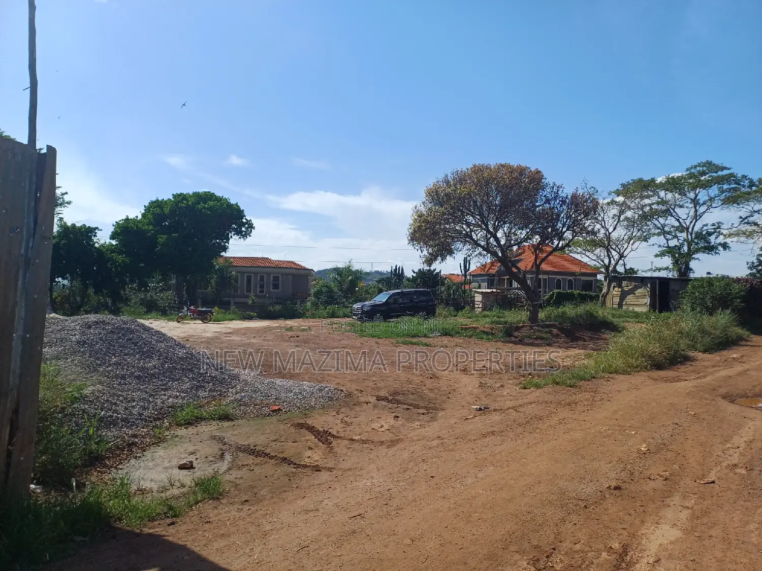 Very Beautiful 38decimams With Lake View in Busabala Heights