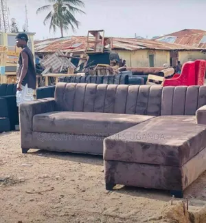 Trending Classic L Sofa Set
