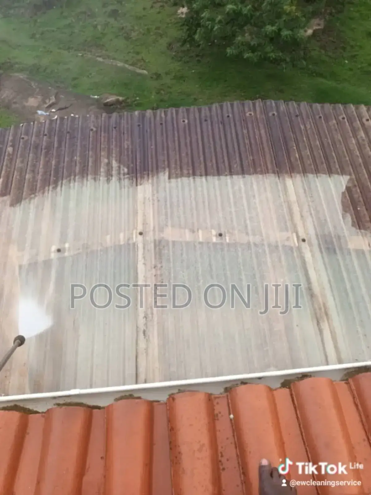Roof Cleaning Services