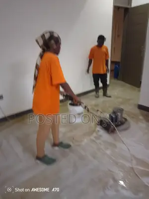Floor Srubbing