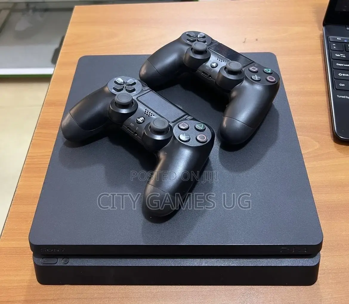 SONY Playstation 4 Available With 2 Controllers
