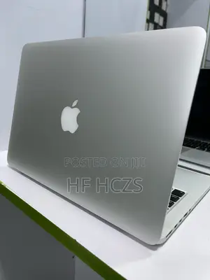 Laptop Apple MacBook Pro 2015 16GB Intel Core I7 SSD 256GB