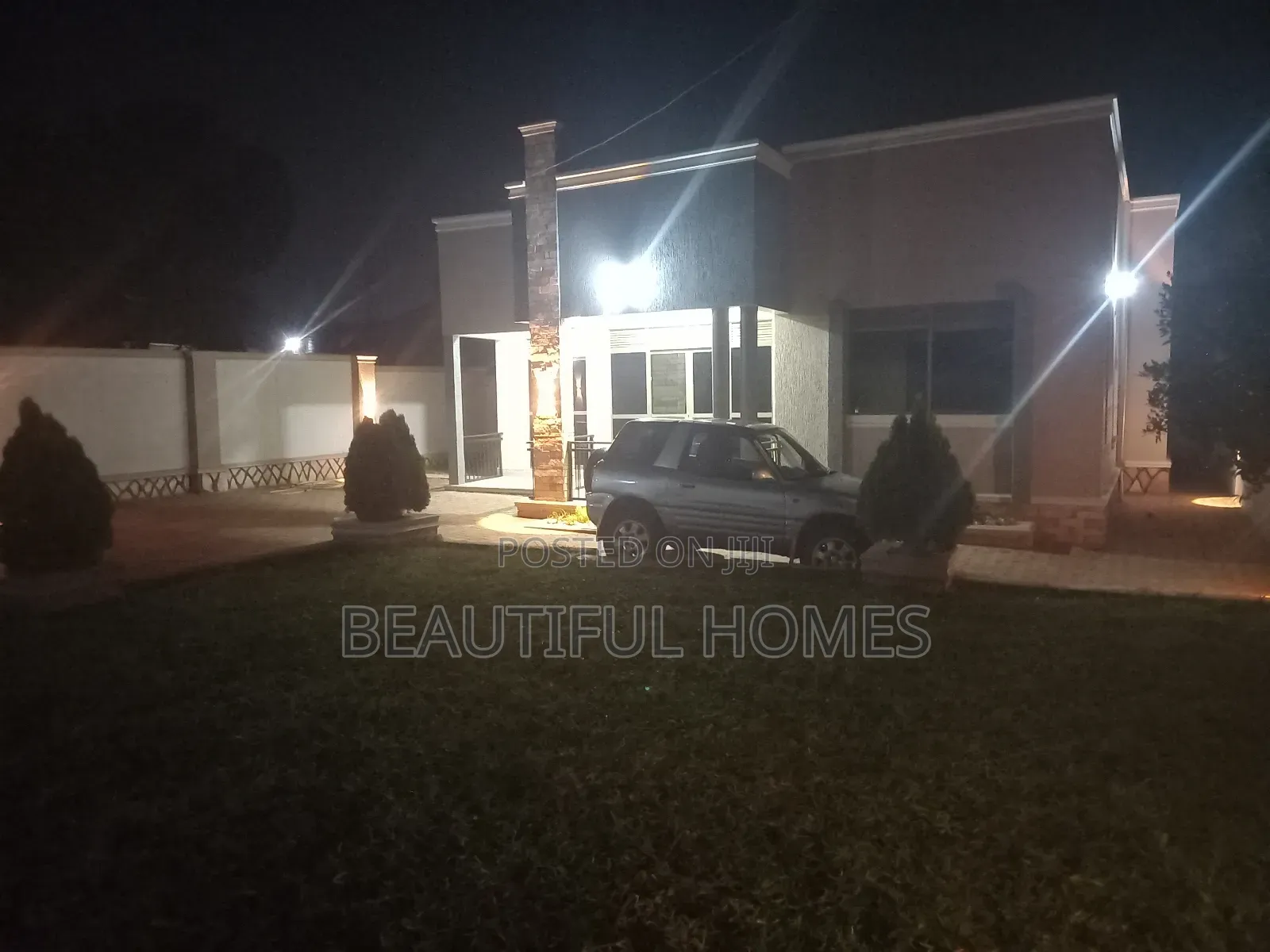 Furnished 4bdrm House in Kira for sale