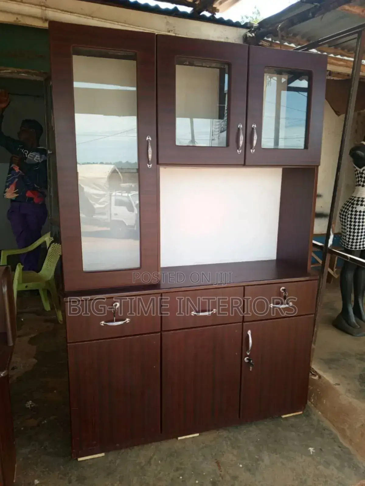 Sideboard 4*6ft