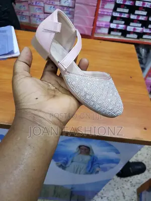 Girls Party Shoes-Pink