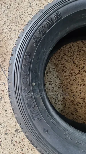 265/60r18 a/T 22 Dunlop Made in Japan