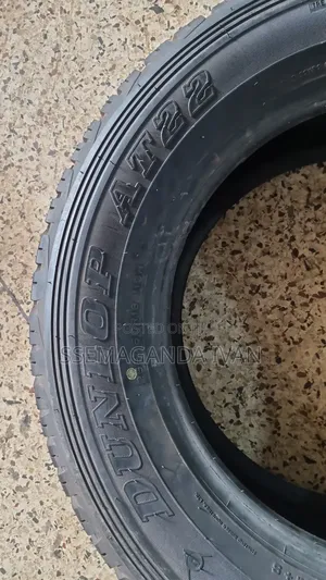 265/60r18 a/T 22 Dunlop Made in Japan