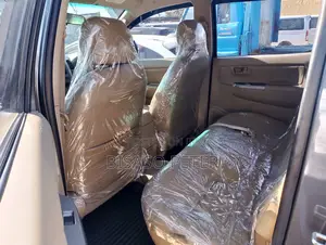 Toyota Hilux 2011 Gray