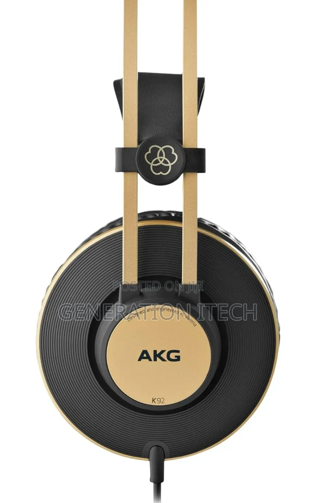 AKG High Performance Closed-Back Monitoring Headphones