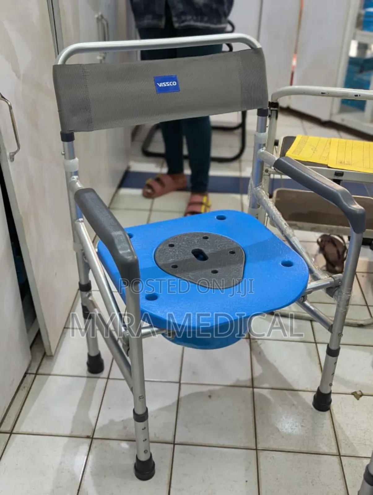 Commode Chair