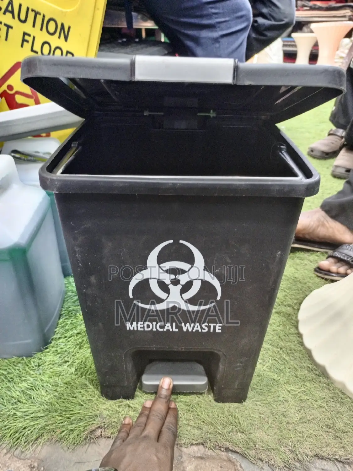 15L Medical Waste Bin