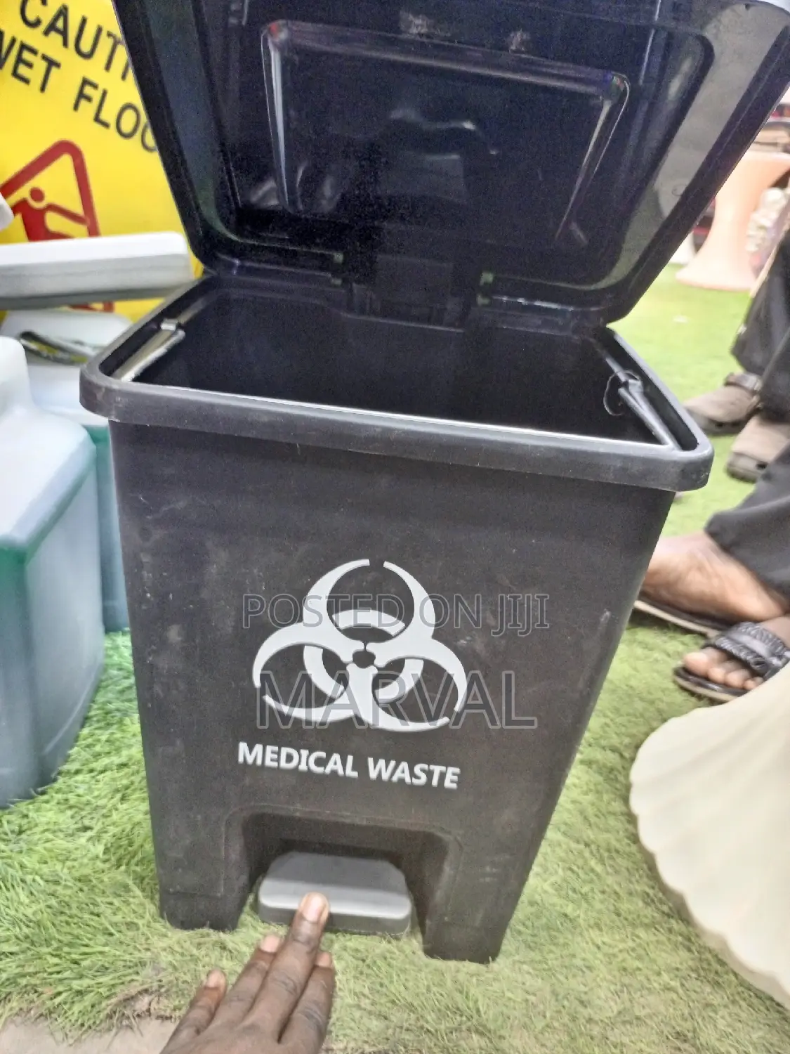 15L Medical Waste Bin