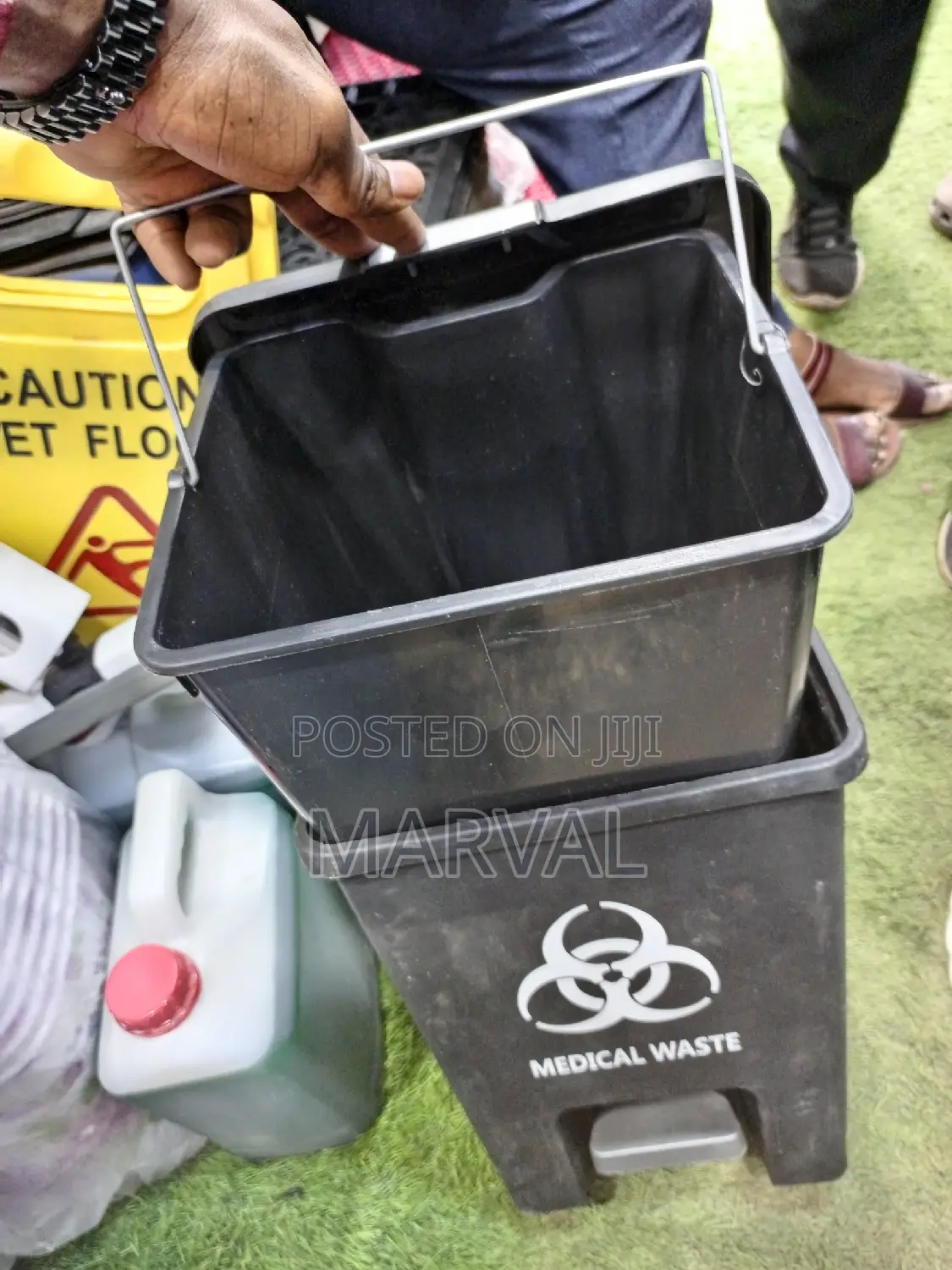 15L Medical Waste Bin