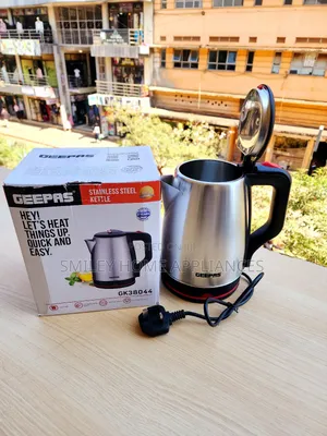 Geepas Water Kettle Silver Color