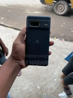 Photo - Google Pixel 7 128 GB White