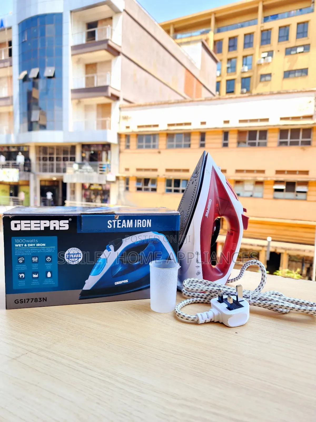 Geepas Steam Iron Flat