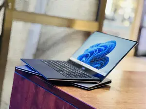 Laptop Dell XPS 13 9360 16GB Intel Core I7 SSHD (Hybrid) 512GB