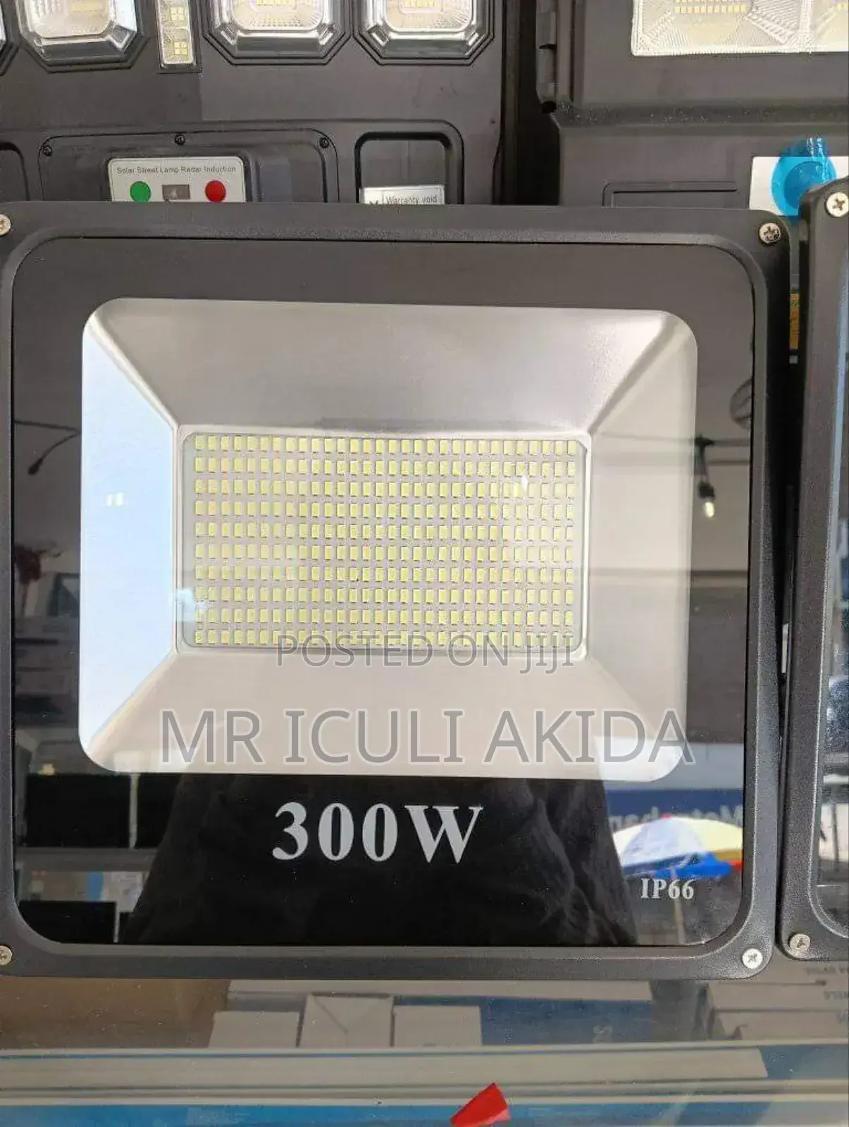 300W Outdoor IP66 Waterproof Super Bright LED Floodlight